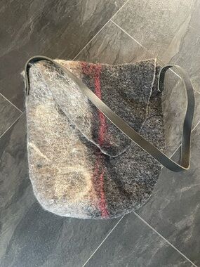 Wool Felt Crossbody Bag with Leather Strap - Gray with Red Accent